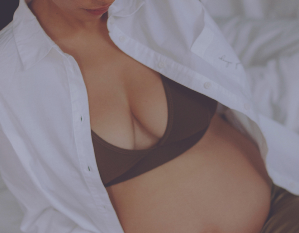 Mutter mit Babybauch