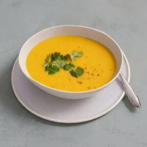 Frisch gekochte Wochenbettsuppe für frischgebackene Mamas von Mothers Finest